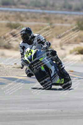 media/Oct-02-2025-Racers Edge (Thu) [[2c91cb6ab3]]/3-B Group/Session 3-Turn 16 (12pm)/